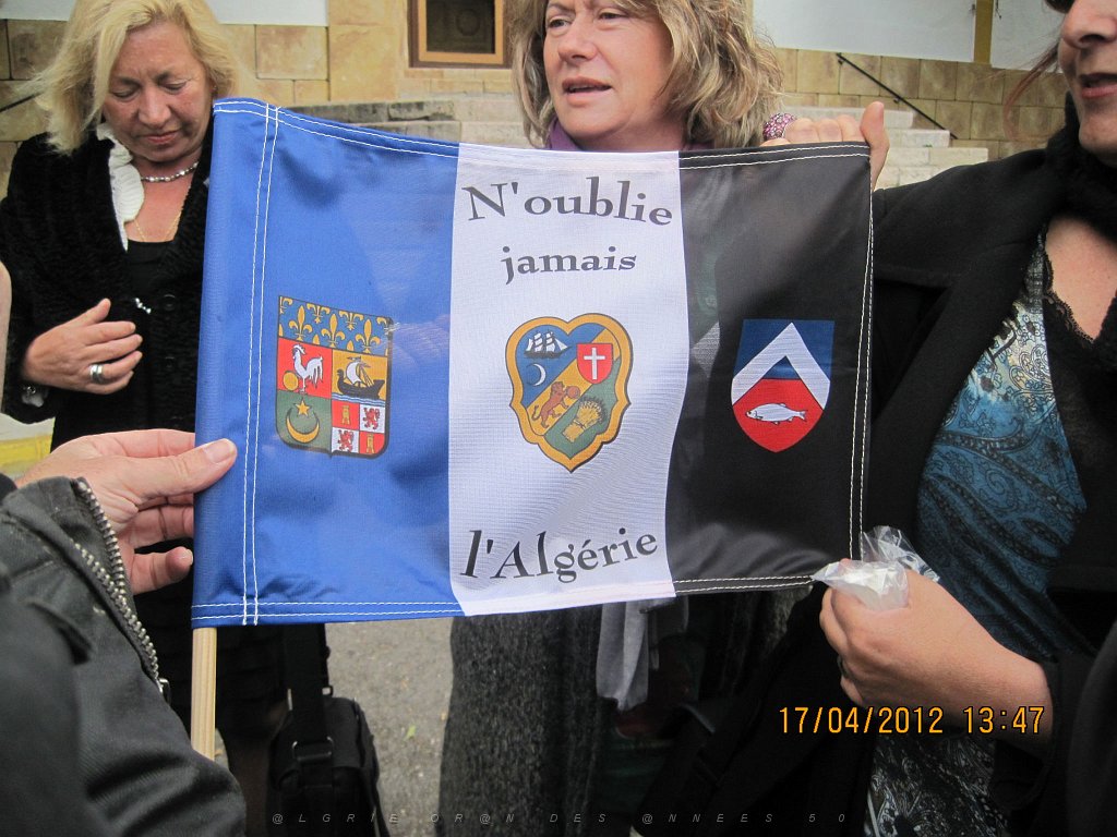 NOTRE DAME DE SANTA CRUZ HONOREE EN ESPAGNE A DALIAS ALMERIA 15 04 2012 (16).JPG